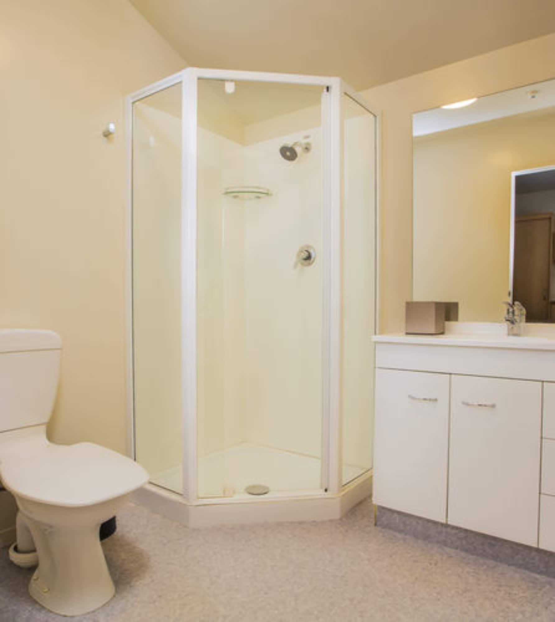 Edit Greenlane Hotel 4*