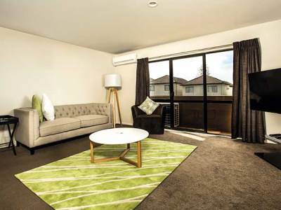 Edit Greenlane Hotel Auckland
